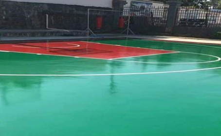武隆篮球场翻新地面